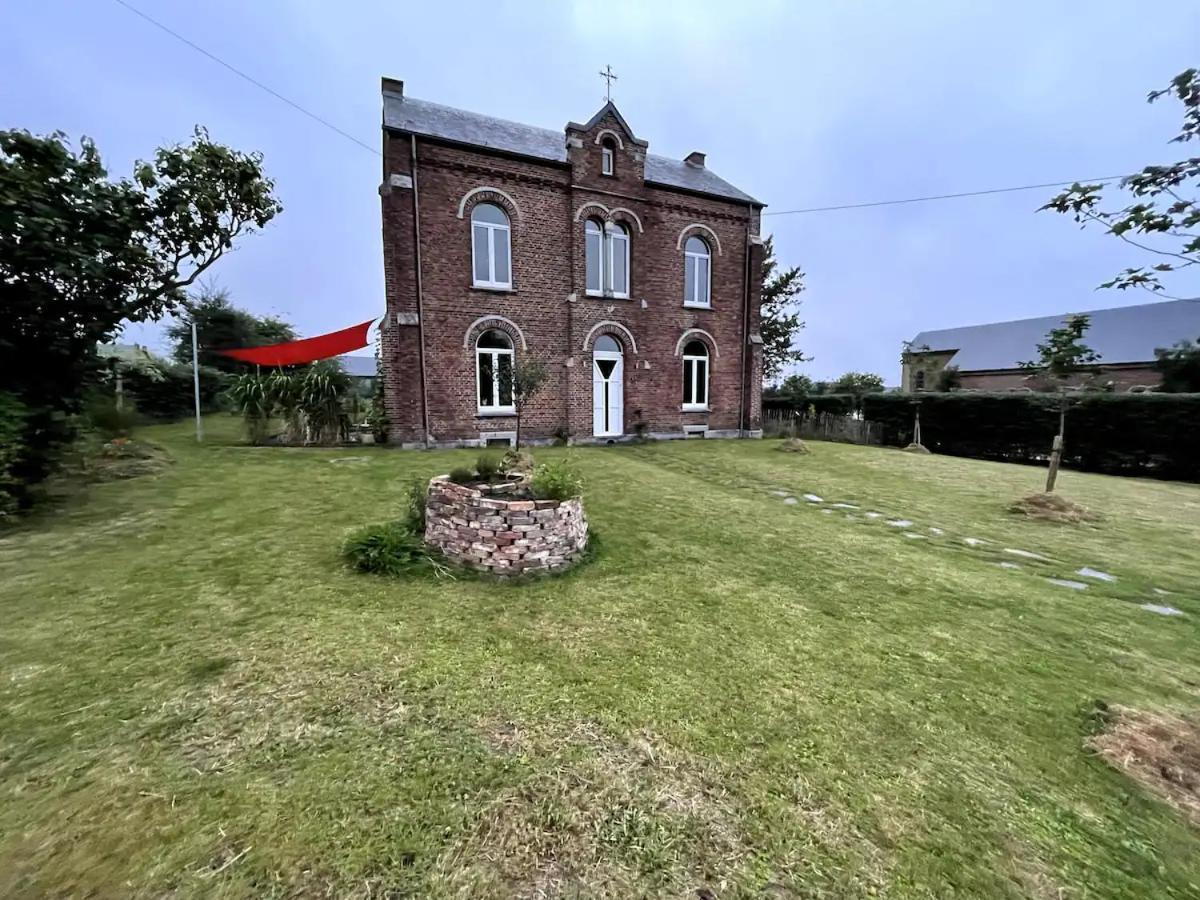 Loft Du Presbytere - Calme Et Nature Beauraing Exterior foto